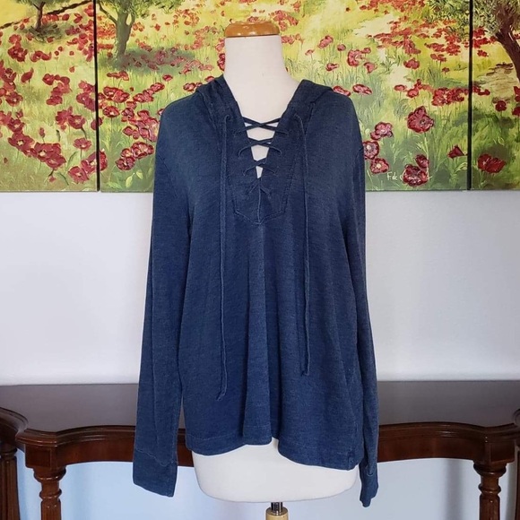 Anthropologie Sweaters - Cloth and Stone Hoodie